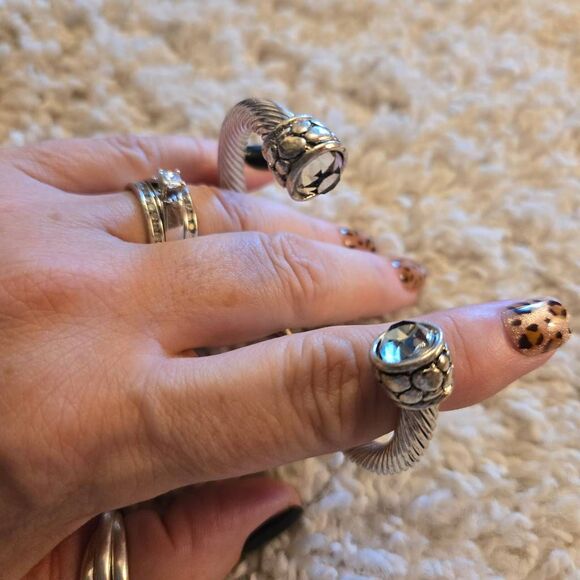 Silver Twisted Cuff Bracelet Rhinestone - Picture 6 of 6